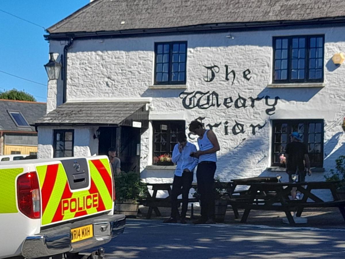The Weary Friar Inn Pillaton Zewnętrze zdjęcie