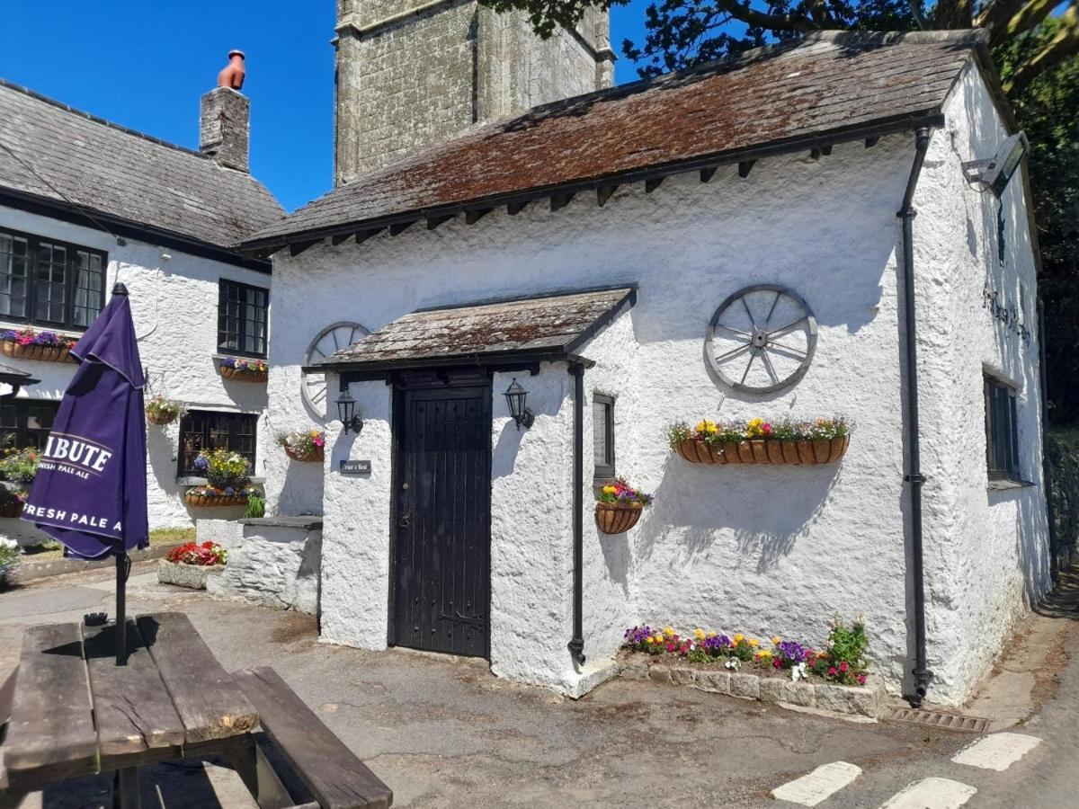 The Weary Friar Inn Pillaton Zewnętrze zdjęcie