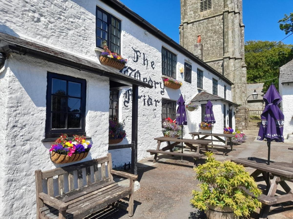 The Weary Friar Inn Pillaton Zewnętrze zdjęcie